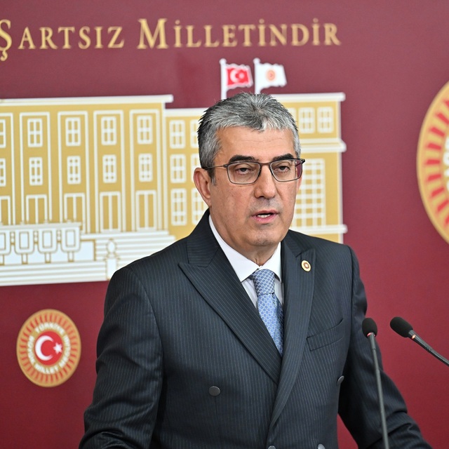 CHP, 8. Yargı Paketi'ni AYM'ye taşıdı