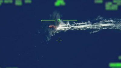 Deniz hedeflerine tam isabet