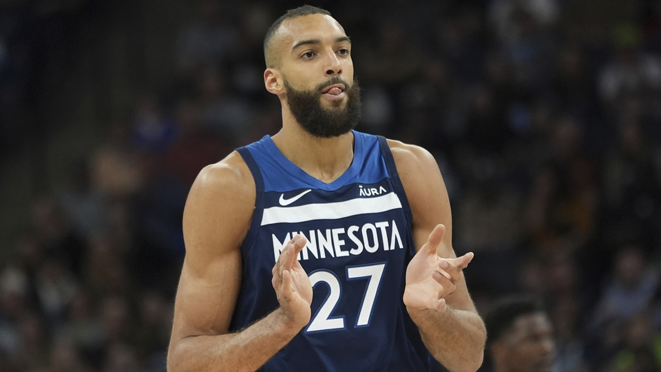 NBA'de yılın savunma oyuncusu Rudy Gobert!