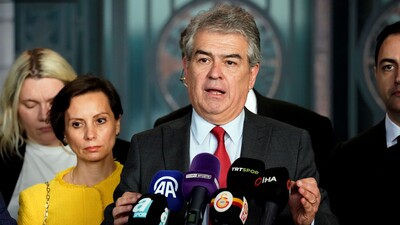 "Okan Buruk ve Erden Timur göz bebeğimiz"