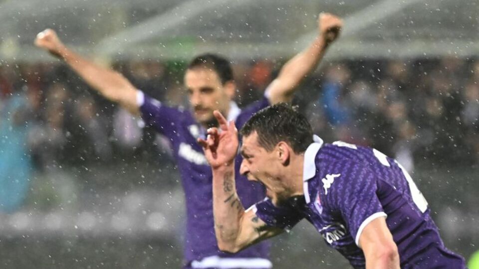 Fiorentina 85'te final biletini aldı!
