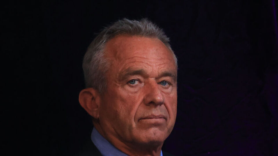 Başkan adayı Kennedy'nin beynini solucan yemiş