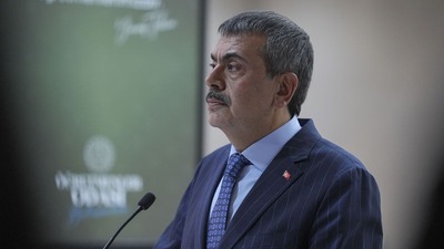 Bakan Tekin: Öğretmenlerimizi ezdirmeyeceğiz