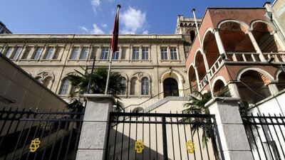 Rekabet Kurulu'ndan Fransız liselerine ceza