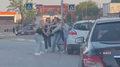 Pendik'te kadınların 'yol verme' kavgası