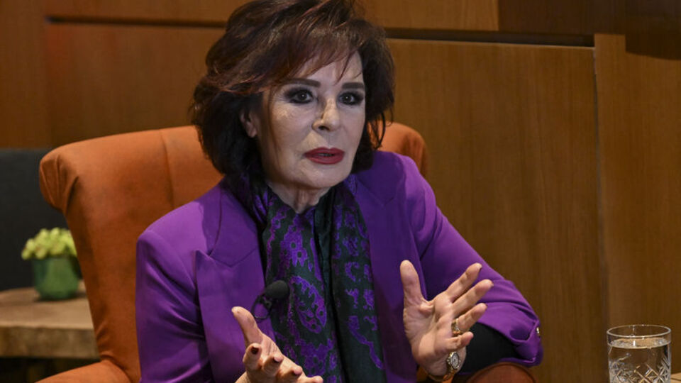 Takipçilerini uyardı