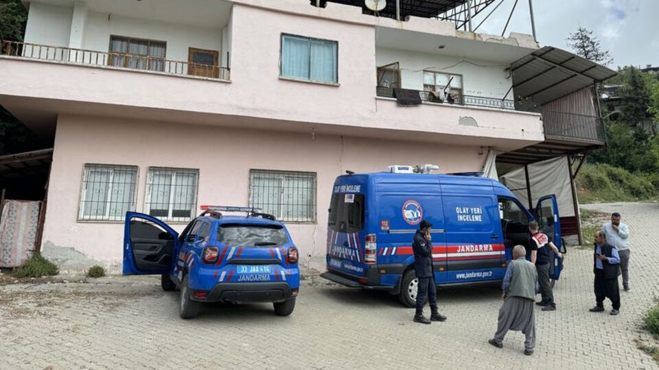 Vahşet! 9 yaşındaki çocuğunu öldürdü