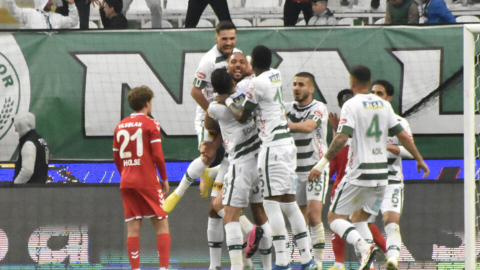 Konyaspor üç puanı üç golle aldı!