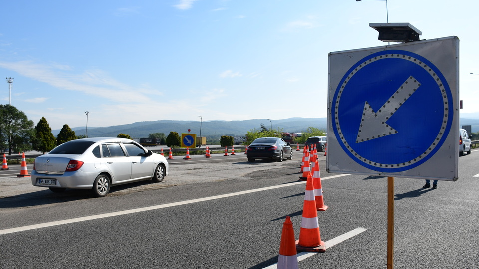 17 Mayıs'a kadar ulaşıma kapatıldı