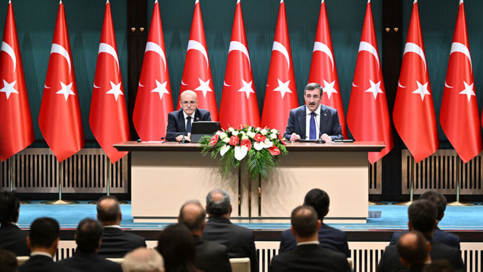 Kamuda tasarruf paketi açıklandı