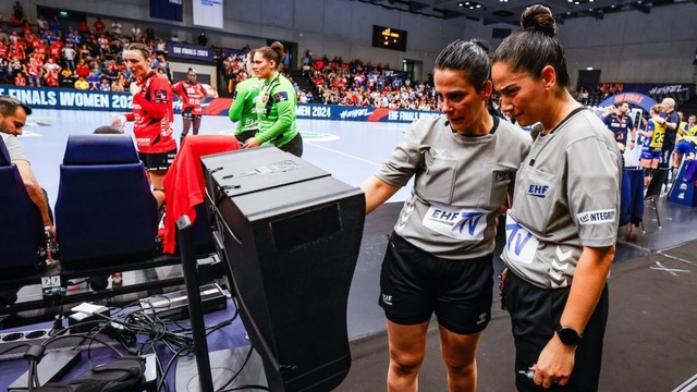 Hatipoğlu ve Şimşek'ten EHF'de bir ilk!