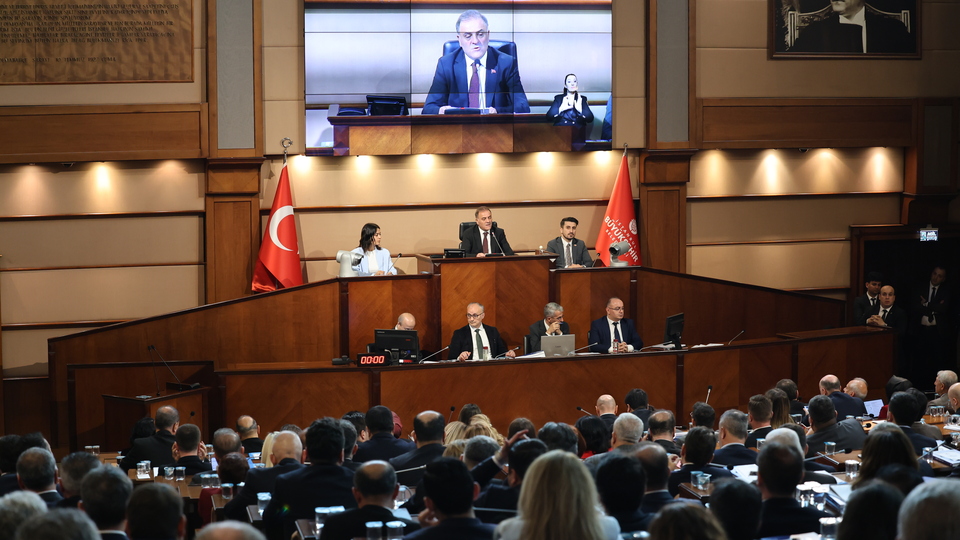 İBB Meclisi'nde 'Deniz Gezmiş' tartışması