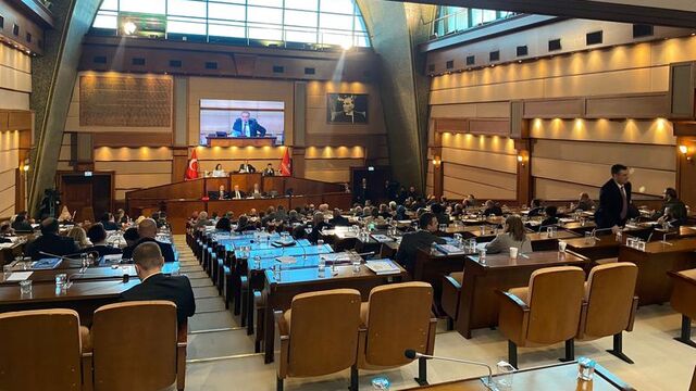 İBB Meclisi'nde Edanur tartışması