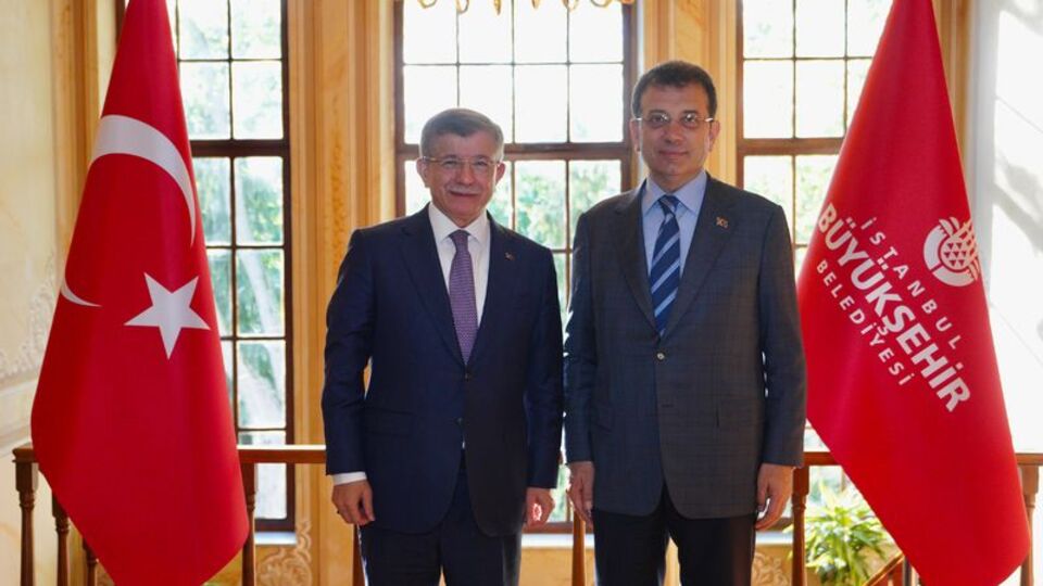 Davutoğlu'ndan İmamoğlu'na ziyaret