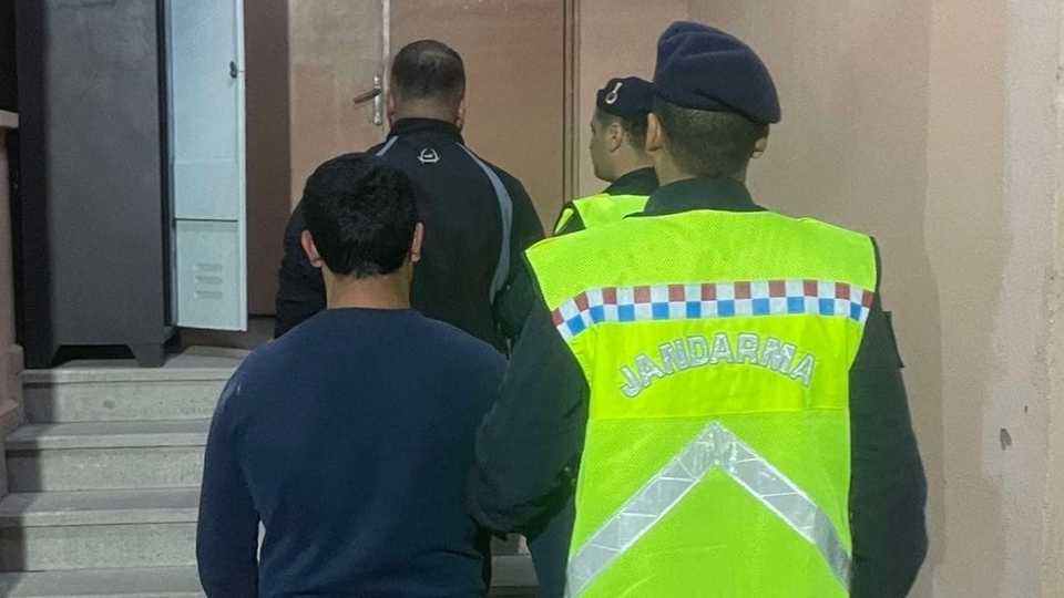 Göçmen kaçakçılarına suçüstü