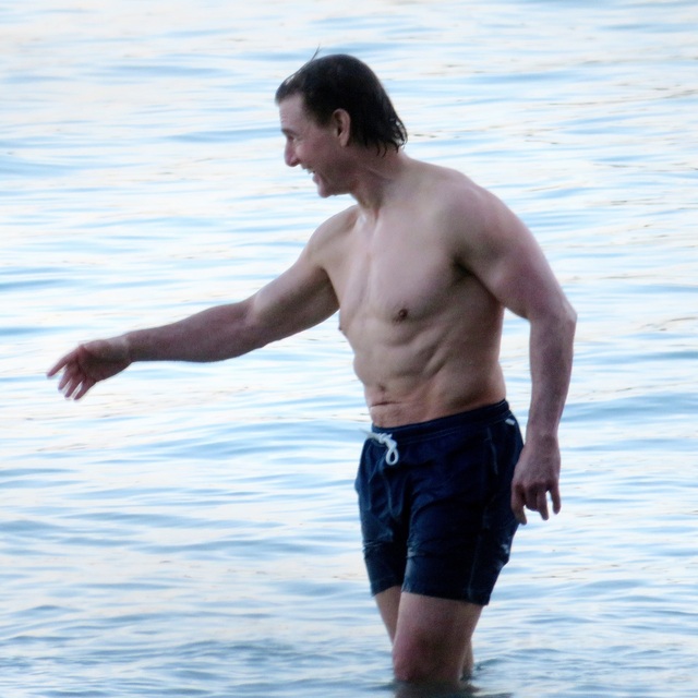 Tom Cruise'un 61 yaş vücudu