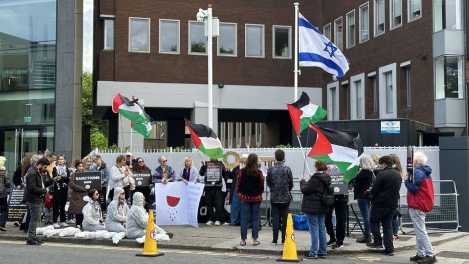 İrlanda'da Filistin'e destek gösterisi