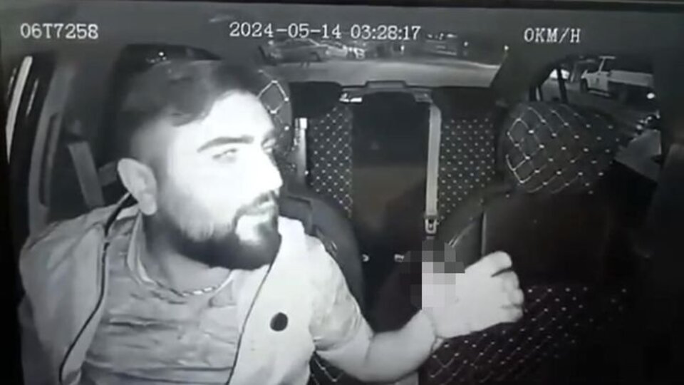 Satırlı saldırdığı taksicinin parmağını kopardı!