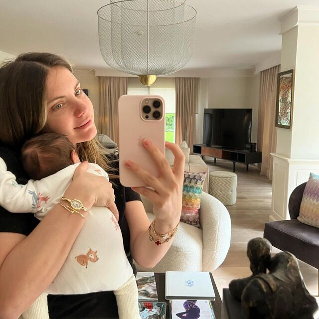 "Minnoşumla günler böyle geçiyor"