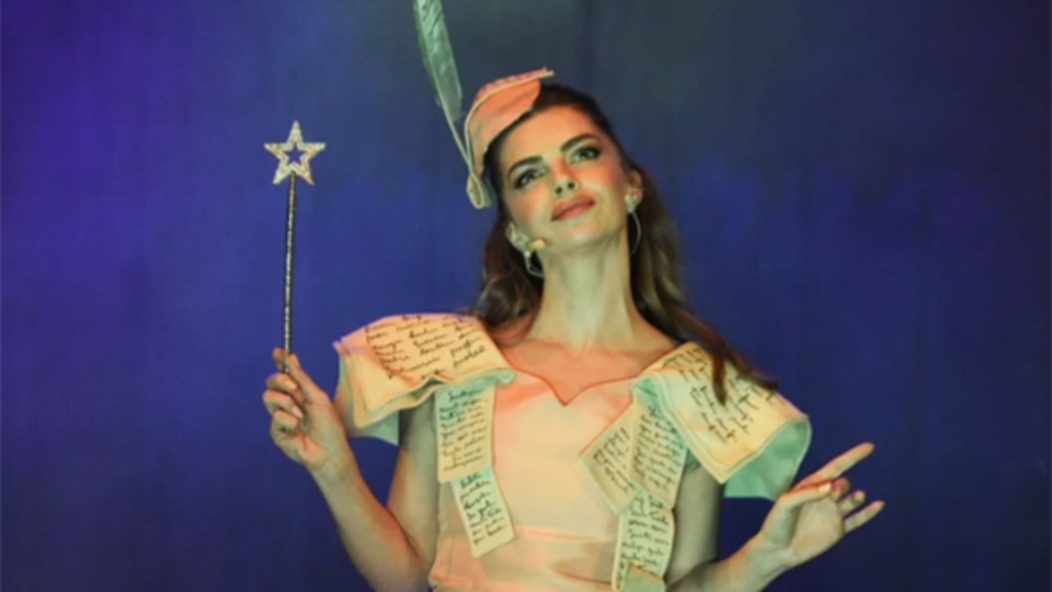 'Şaşırt Beni' AKM'de