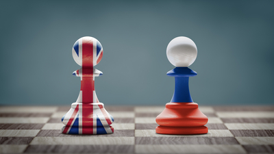 İngiliz ataşeye sınır dışı