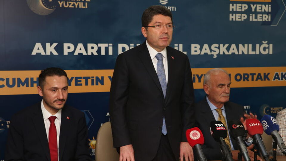 Tunç: Temennimiz sivil, katılımcı anayasa