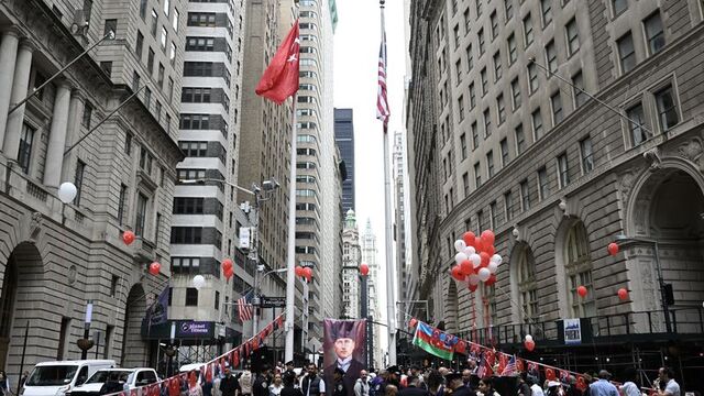 Wall Street'te Türk bayrağı