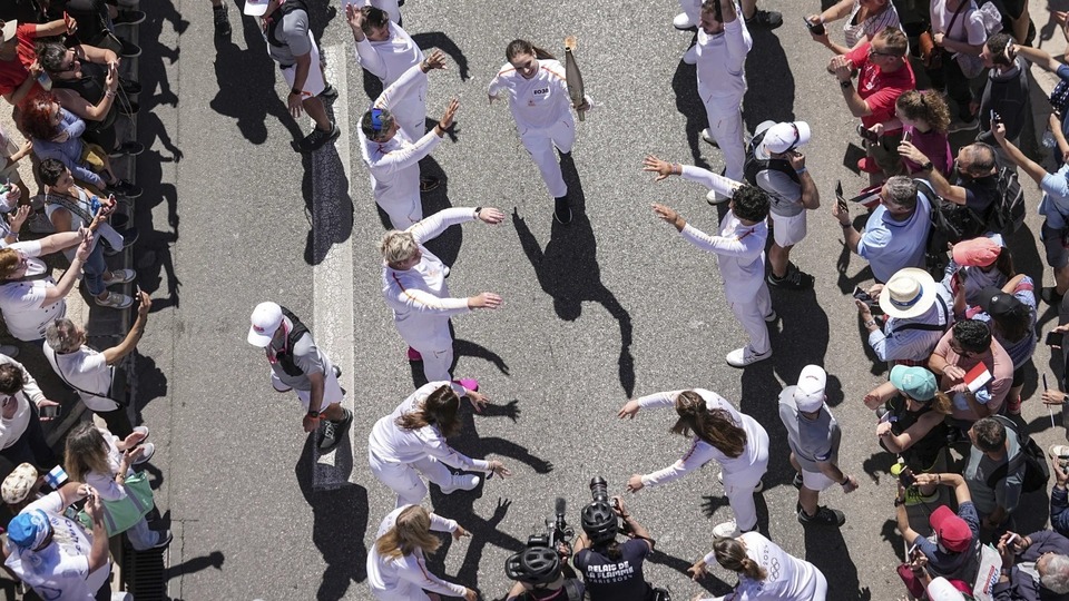 Yeni Kaledonya'da şiddet olayları