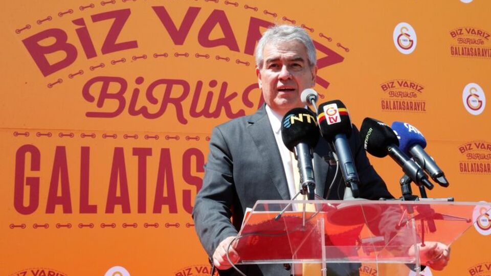 Batum, kongre üyeleriyle buluştu