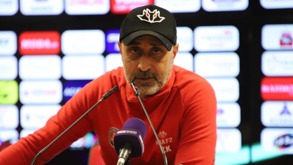 "Söyleyecek çok şey var da hayırlı olsun"