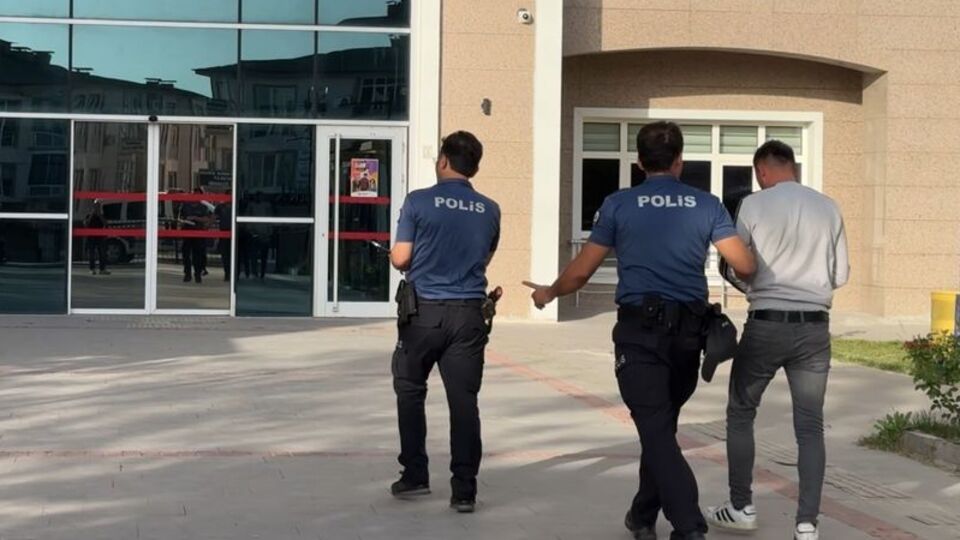 Yaralayıp cüzdanını gasbetmişti