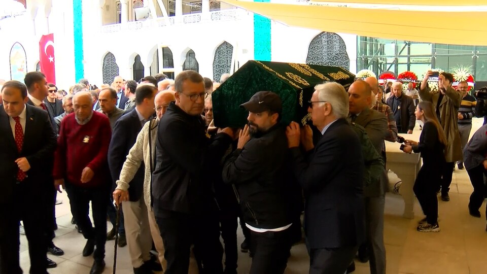 Erkan Yolaç'a veda edildi