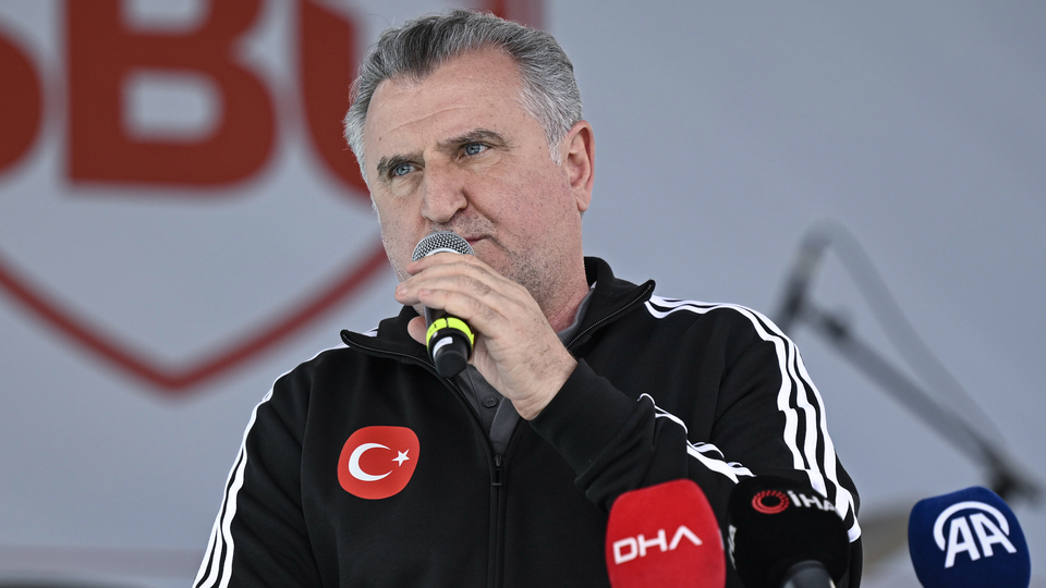 Bakan Bak'tan tebrik mesajı