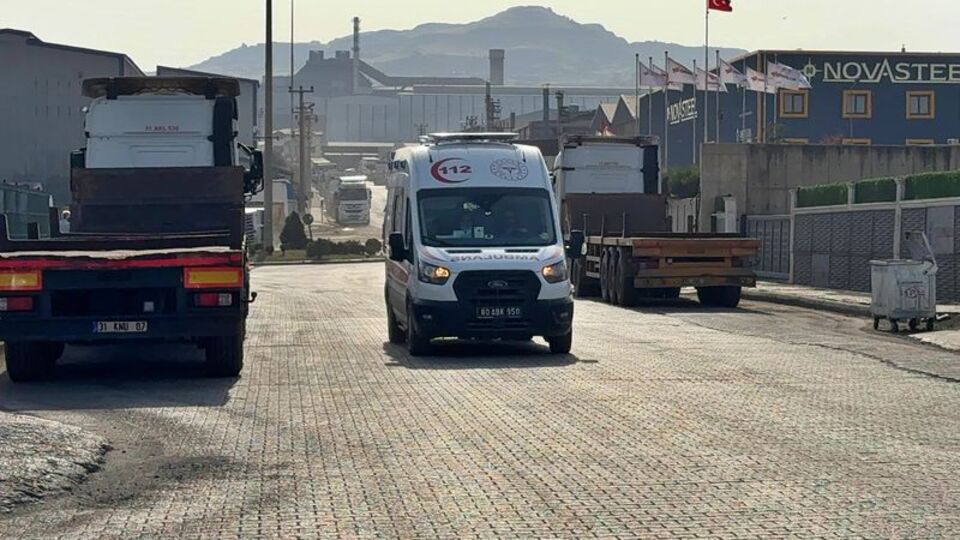 Kireç silosu çöktü: 2 işçi öldü