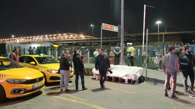 Firari cinayet zanlısı, polisle arbedesinde kendi silahıyla öldü, polisi yaraladı