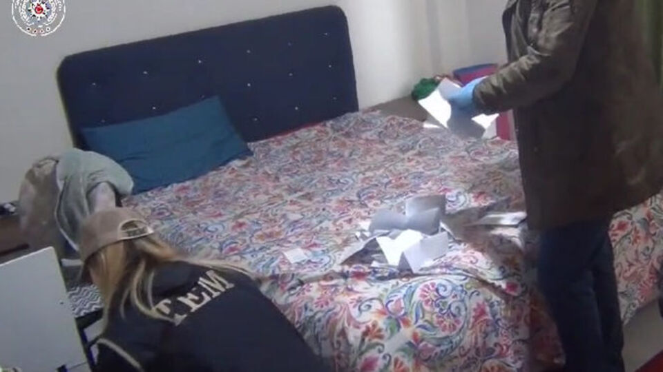 DEAŞ'a finans sağlayan 2 kişi tutuklandı