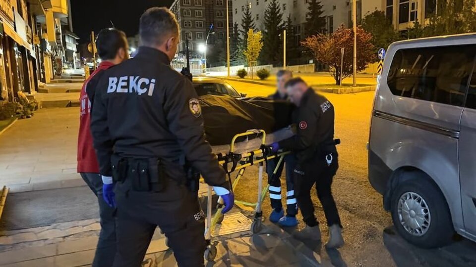 Evlat cinayeti! Babasını silahla öldürdü