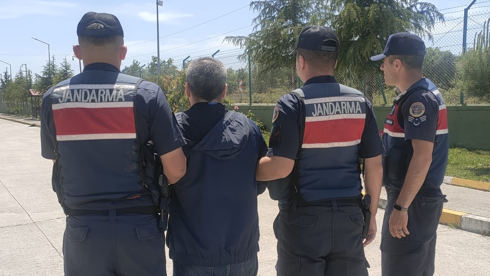 Cenaze törenine katılınca yakalandı