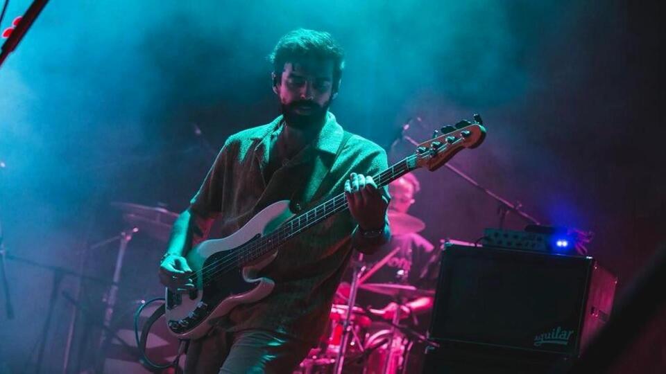 "Ben değil topuklu ayakkabısı düşürdü"