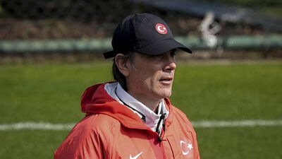 "Geniş kadroyu performansa göre seçtim"