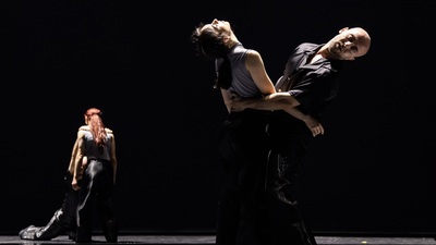 Sezonun son prömiyeri