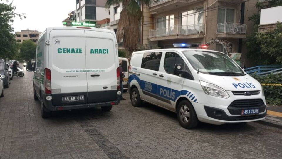 Manisa'da vahşet! Eski eşini ve ailesini bıçaklayarak öldürdü