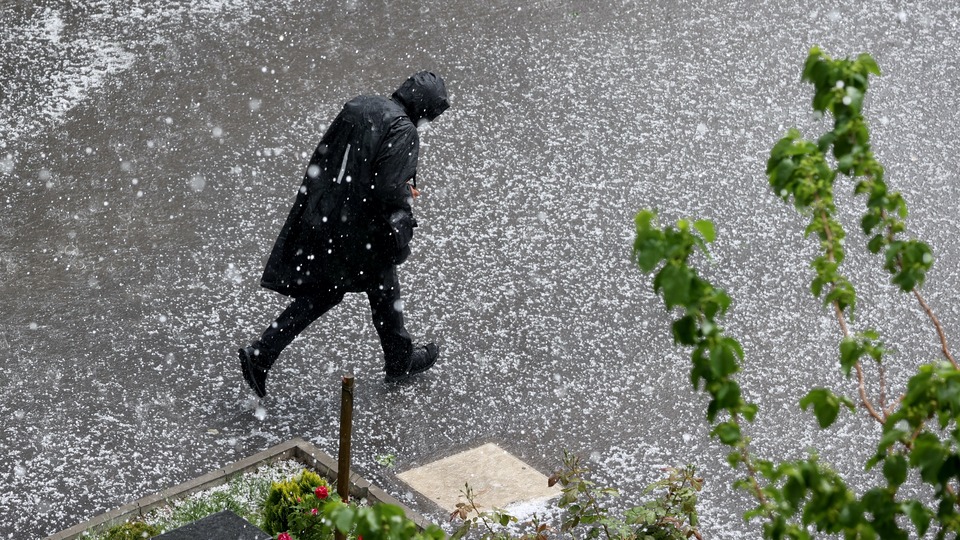 Gök gürültülü sağanak yağmur uyarısı