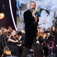 Rusya'da 'Altın Mikrofon' kazandı