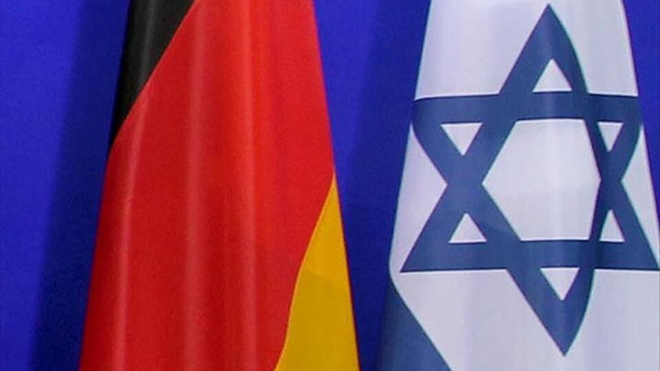 Alman Bakan'ın "tecavüz videosu" iddiası