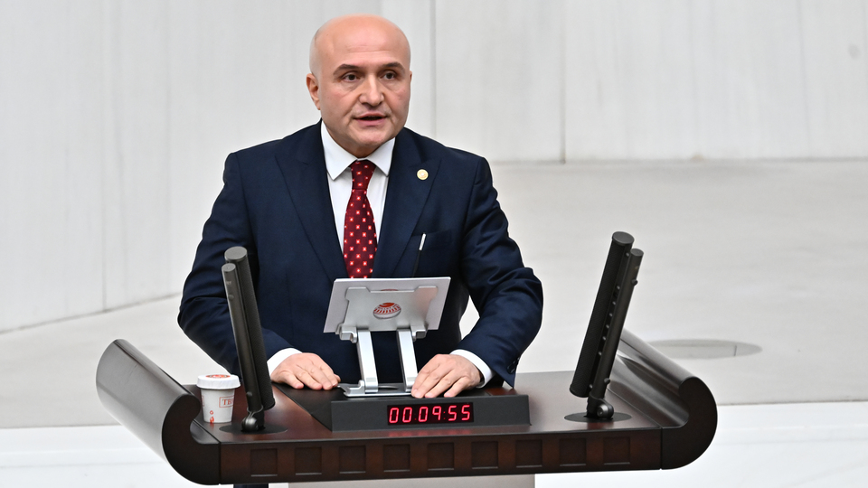 İYİ Parti'de Erhan Usta'ya yeni görev