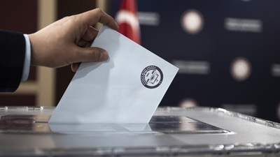 3 ilçe ve 4 beldede seçim zamanı