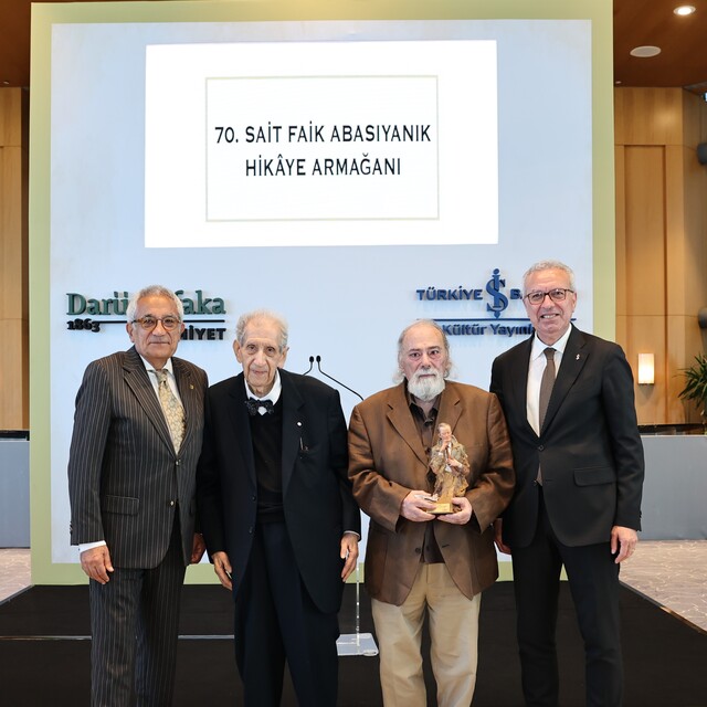 Sait Faik Abasıyanık Hikaye Armağanı, Barlas Özarıkça'nın!