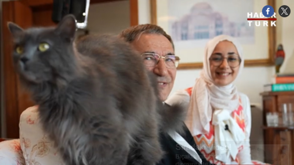 Orhan Pamuk Habertürk'e anlattı