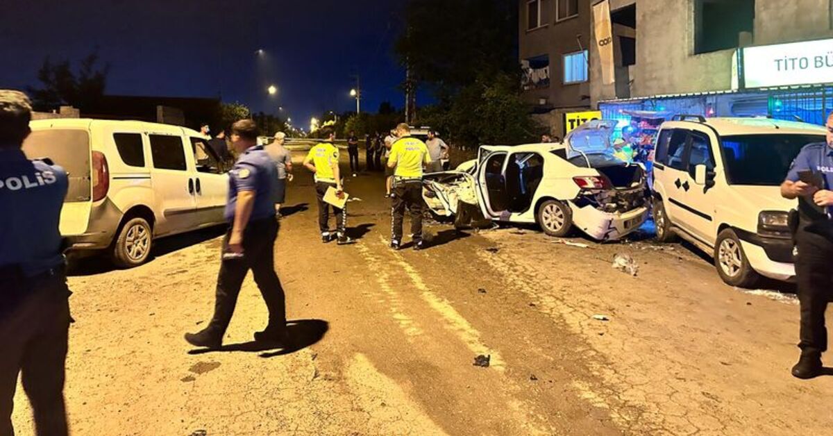 Deux personnes gravement blessées parmi les cinq victimes d’une collision entre une voiture et un véhicule utilitaire léger à Hatay.